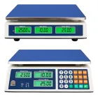 Balança Comercial Digital branca com plataforma azul e displays verdes em dois ângulos