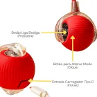 Duas bolas inteligentes vermelhas com botões e entrada USB-C visíveis