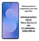 Smartphone Samsung Galaxy prateado com tela azul e roxa, e texto.