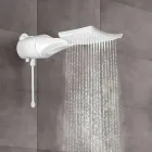 Chuveiro Loren Shower branco com água jorrando