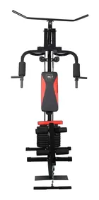 Estação de musculação WCT Fitness preta, estofamento preto e vermelho, com pesos.