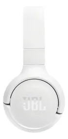 Fone de Ouvido JBL Tune 520BT branco, earcup com logo.