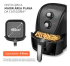 Fritadeira Air Fryer Mondial preta com batatas fritas douradas e cesto quadrado.