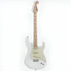 Guitarra Tagima T-635 Classic White Escala Clara Escudo Mg de corpo inteiro.