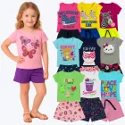 Conjunto Infantil Verão Menina: menina em rosa/roxo e diversos conjuntos coloridos com estampas variadas.