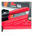 Macaco Hidraulico Tipo Jacare vermelho, com plataforma preta e caixa preta 2 toneladas.