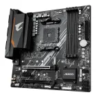 Placa Mãe Aorus Elite preta com dissipador Aorus laranja e slots