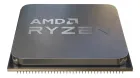 Processador AMD Ryzen 5 5500 metálico cinza com logo AMD RYZEN e pinos.