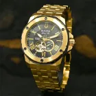 Relógio Bulova Marine Star dourado com mostrador preto e mecanismo visível.