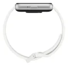Samsung Galaxy Fit3: corpo prateado e pulseira branca, vista lateral.