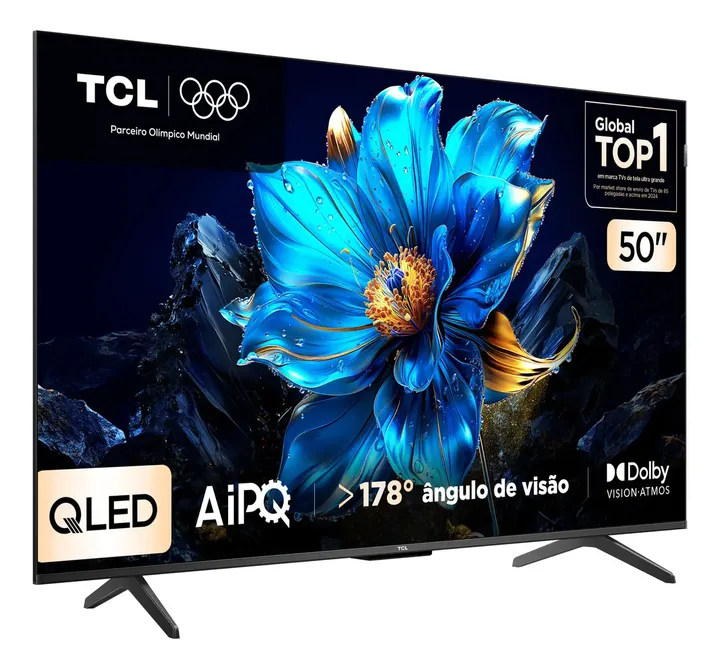 Smart Tv Tcl 50 Polegadas Qled 4k P7k em ângulo com flor azul na tela.