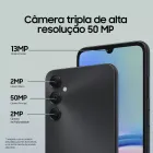Smartphone Samsung Galaxy A05s preto com três câmeras traseiras verticais