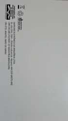 Detalhe da embalagem do Tab A9 com texto e símbolos de fabricação em fundo branco.